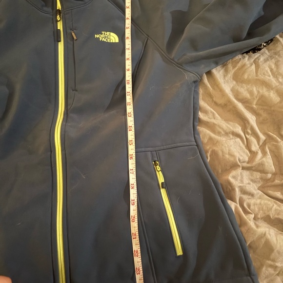 The North Face Flashdry Windwall Fleece Jacket. Blue and yellow. Women’s large. - Picture 10 of 11